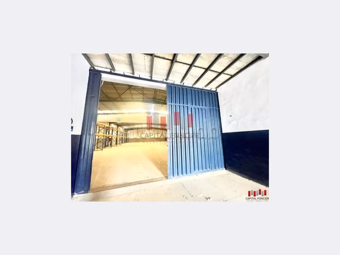 Usine industrielle de 1.000 m a ain sebaa a la location