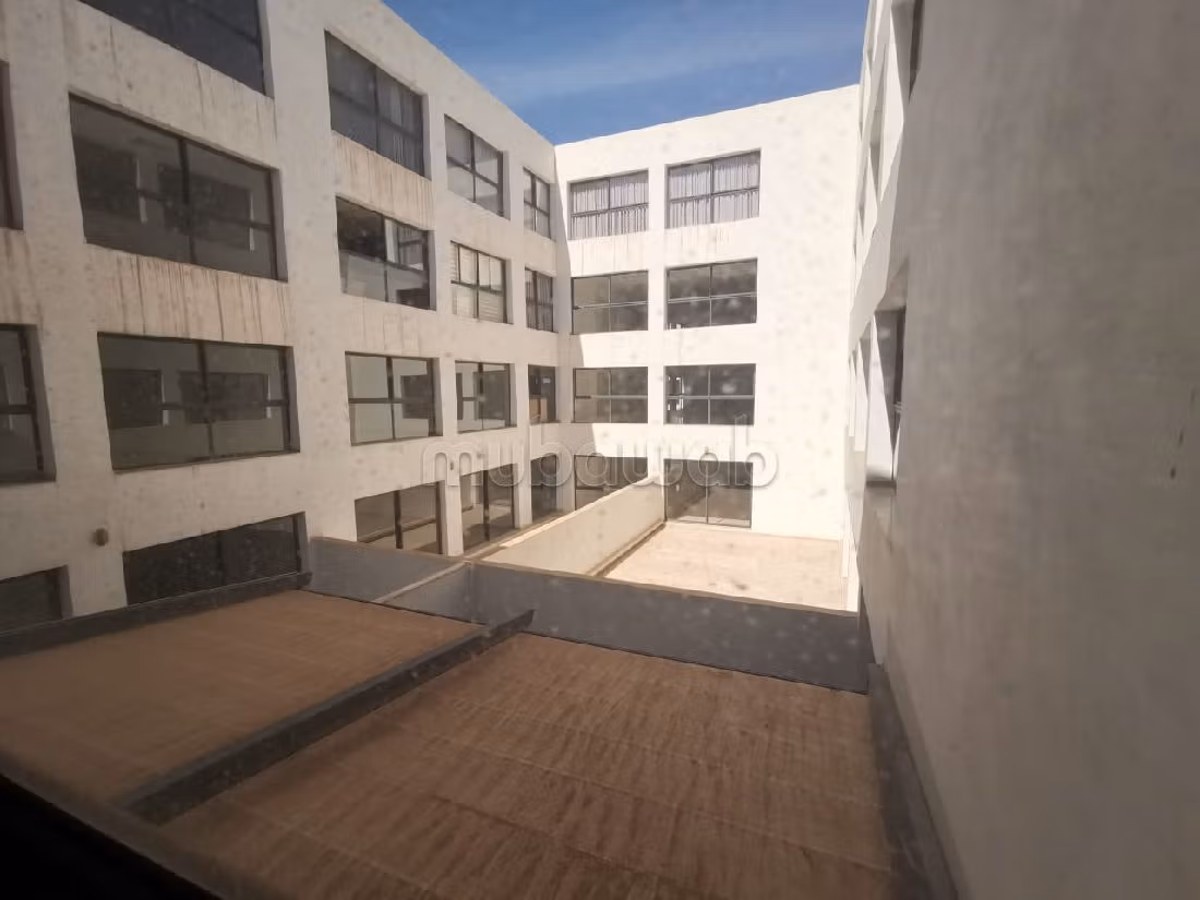 Plateau bureau 111m² à louer à Agadir Bay