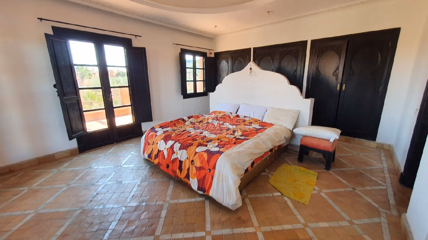 High quality house for sale in Ennakhil (Palmeraie). 3 rooms. Residence with swimming pool, Air conditioning. 