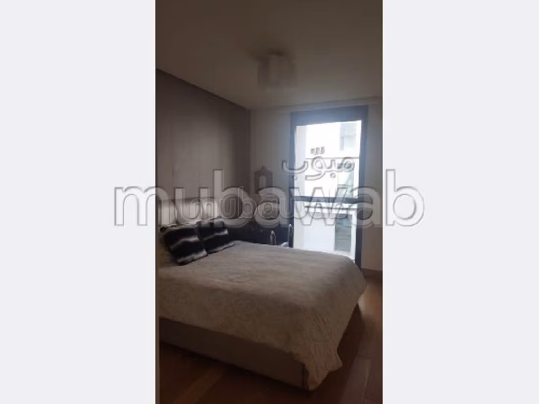 Affitto di uno splendido appartamento a Ain Diab. Superficie di 160 m². arredato. 