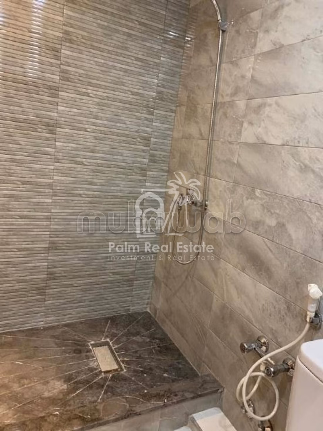 Splendido appartamento in affitto a Port. 3 camere da letto. Arredato