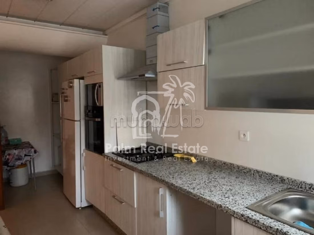 Splendido appartamento in affitto a Port. 3 camere da letto. Arredato