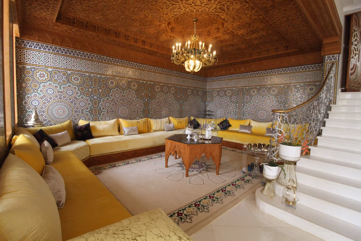 Vendita villa di lusso a Secteur Touristique. 6 camere. Terrazzo e giardino. 