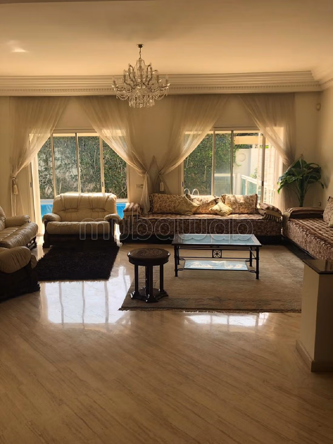 Magnificent villa for sale in Quartier Des Ambassades. Large area 2000 m²