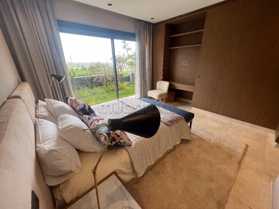 Bellissimo appartamento in affitto a Ain Diab. 3 camere da letto. Ammobiliato