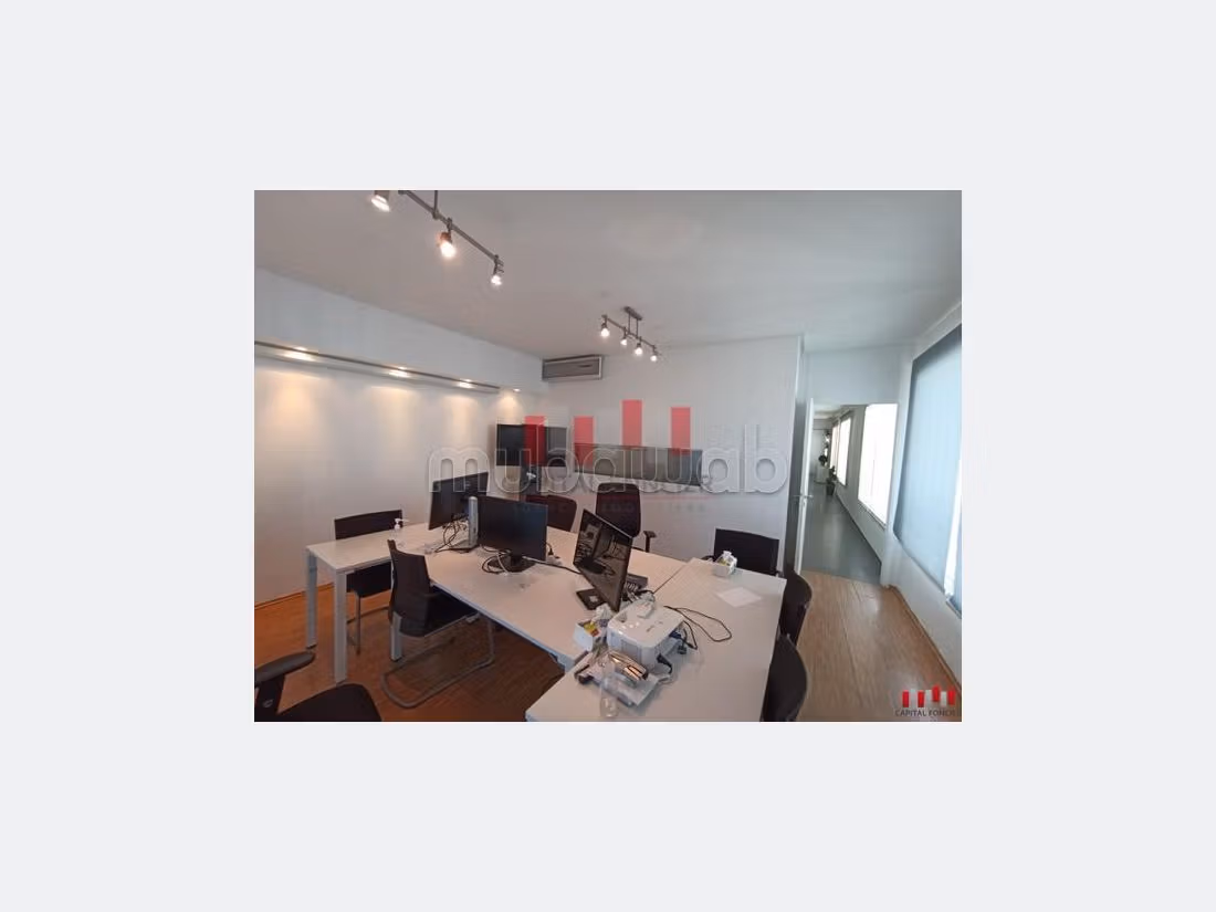 Offices for rent. Surface area 170 m². 