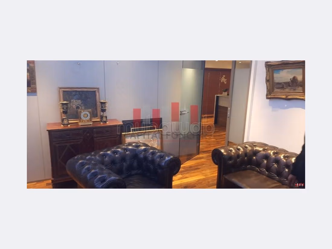 Inmueble en alquiler en Gauthier. Gran superficie 1500 m². 