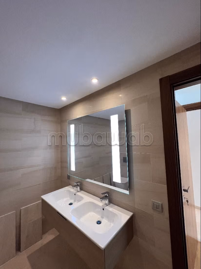 Location 2 chambres vide avec terrasse CFC