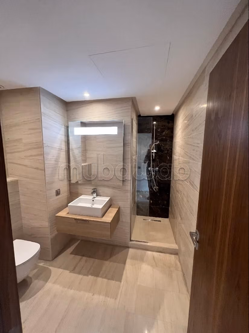 Location 2 chambres vide avec terrasse CFC