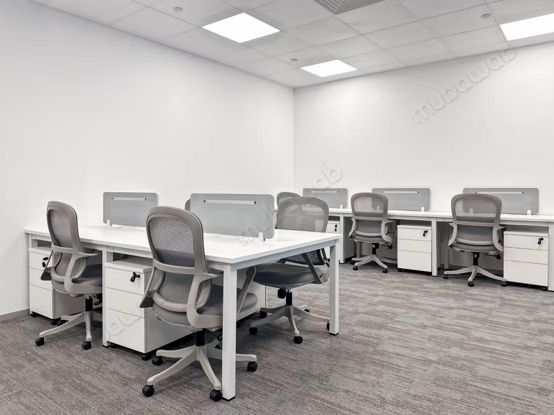 Ufficio disponibile in affitto a El Youssoufia. Superficie totale 8 m². Con ascensore e terrazzo