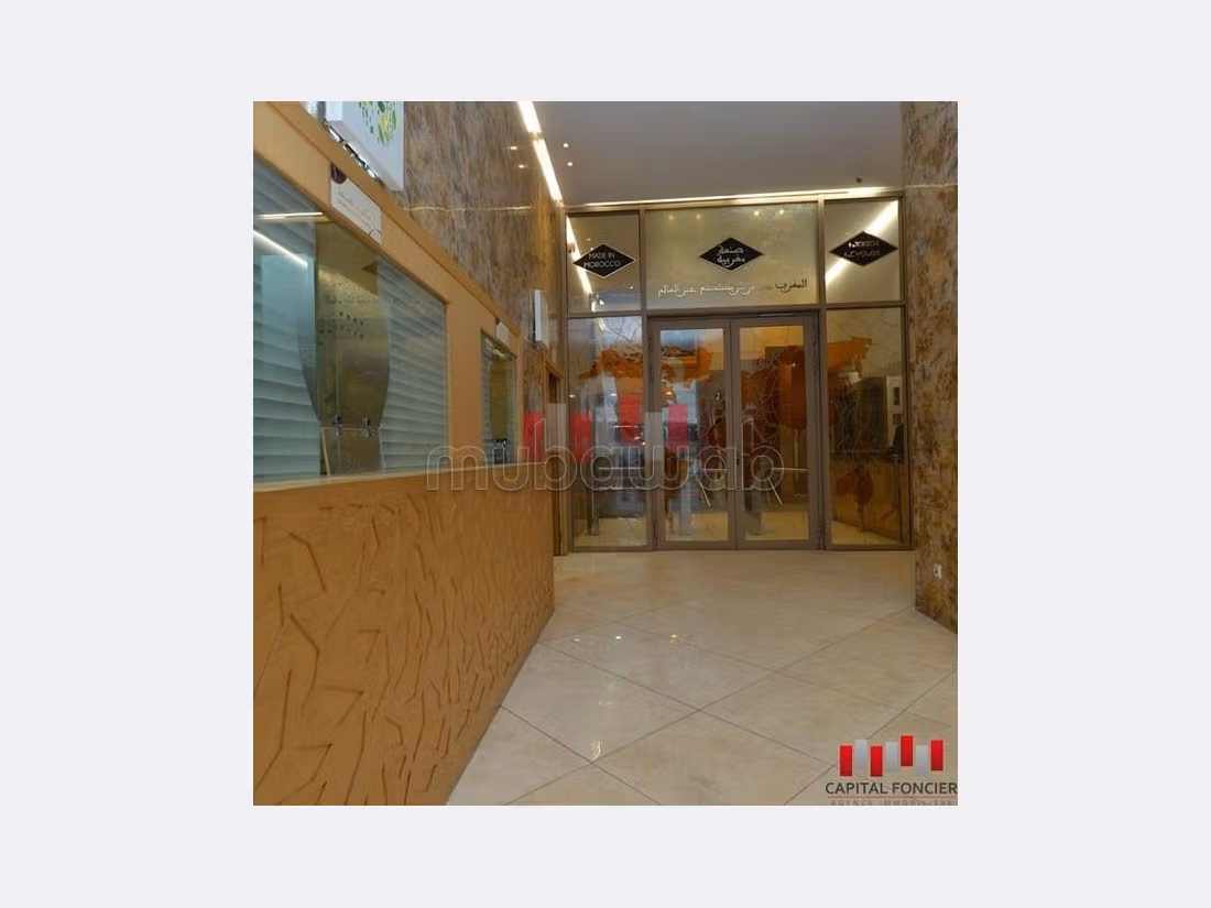 Property for rent in Port. Total area 4500 m². 