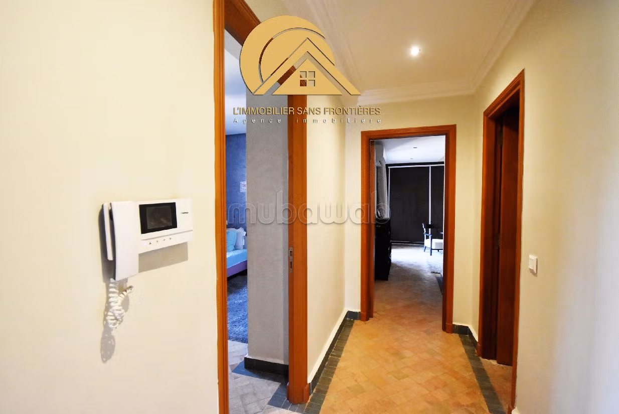 فيلا ممتازة للبيع بطريق أكادير الصويرة. 4 غرف جميلة. مفروشة. 