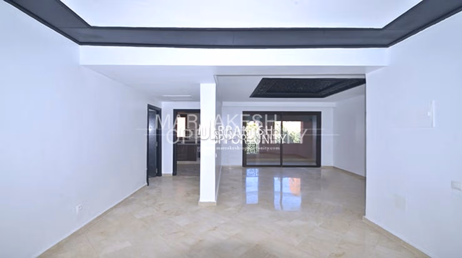 Location appartement contemporain avec terrasse — 4