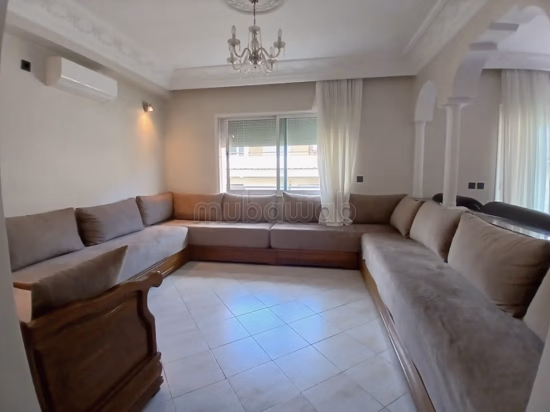 Appartement meublé en plein centre à vendre