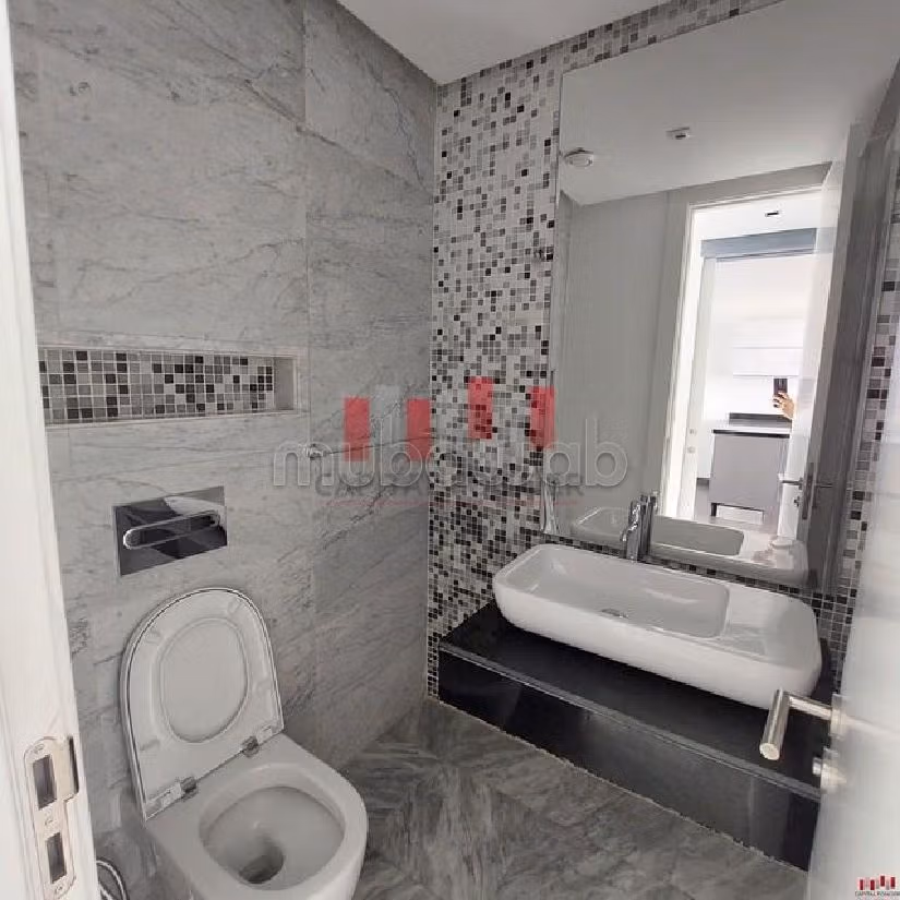 Tres joli appartement / 3 chambres / bouskoura