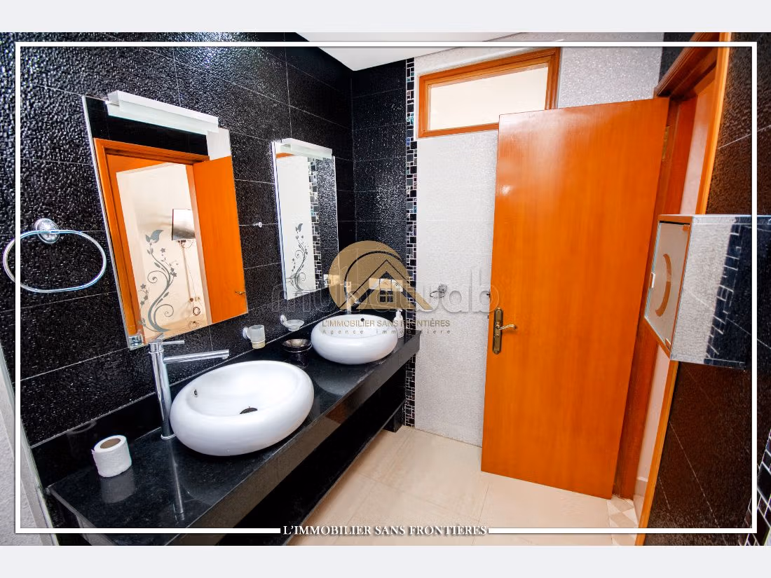 Villa meublée 350m² à louer, Targa Marrakech