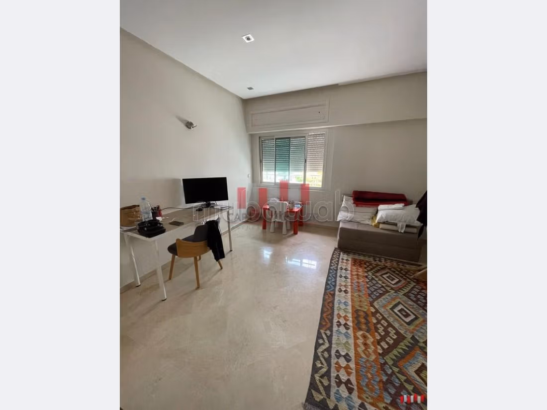 Face jardin moliere sans vis a vis