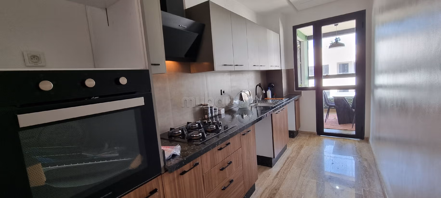 Magnifique appartement avec grande terrasse