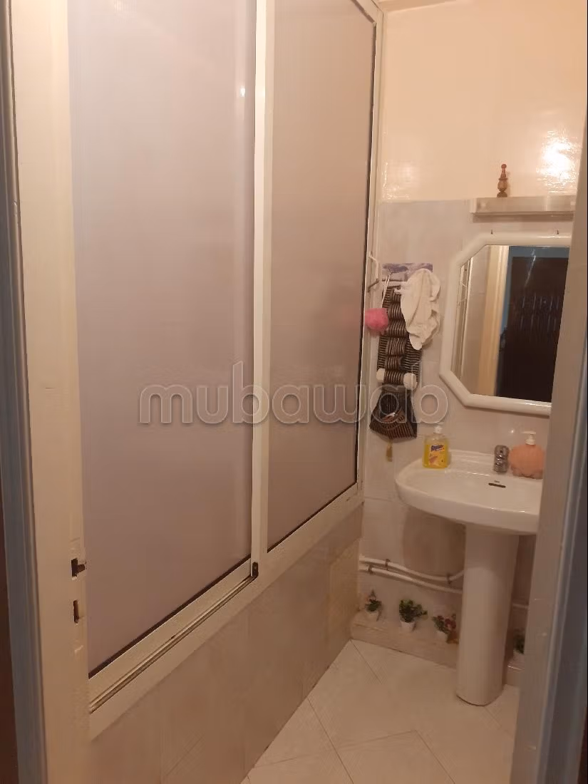 Vente d'un bel appartement à Ben yekhlef, Mohammedia. 3 belles chambres. Concierge et climatisation