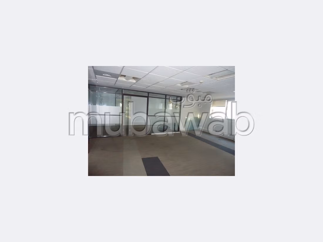 Plateau de bureau LPB582 de 290 m² a bd Anfa