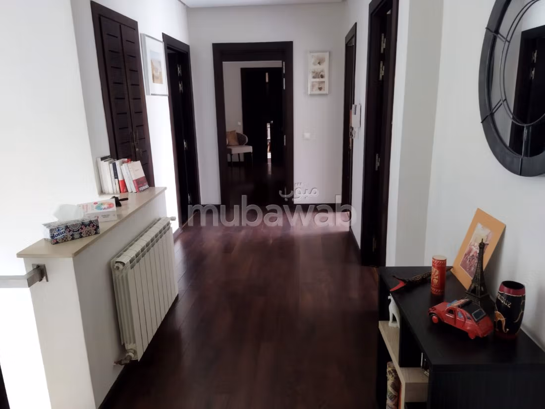 Magnifique villa à louer à Californie. Surface de 555 m². Meublée