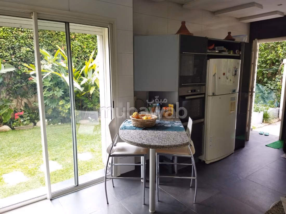 Magnifique villa à louer à Californie. Surface de 555 m². Meublée