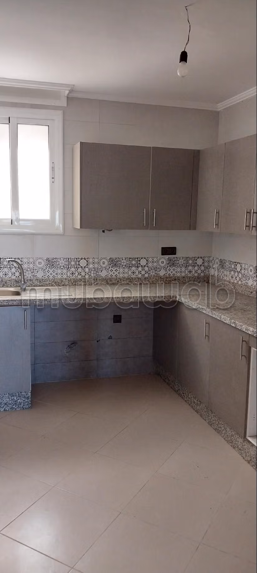 Beautiful apartment for sale. 2 large rooms. Well decorated.