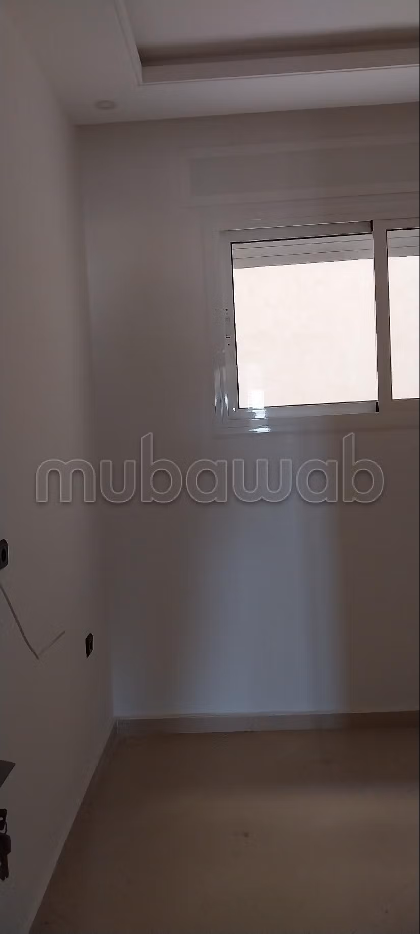 Beautiful apartment for sale. 2 large rooms. Well decorated.