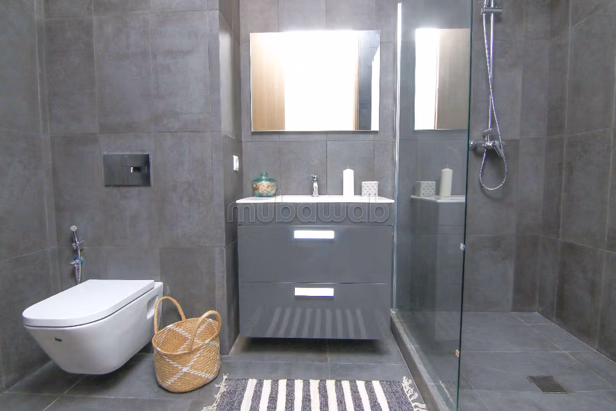 Vendita appartamento a Plage Oued Cherrat. 3 camere. Giardino e terrazzo. 
