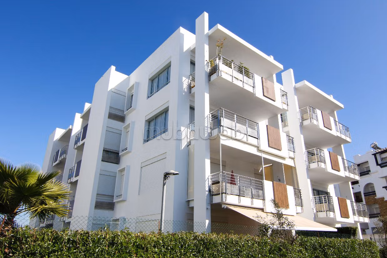 Appartamento da acquistare a Plage Oued Cherrat. Superficie totale 91 m². Terrazzo e giardino. 