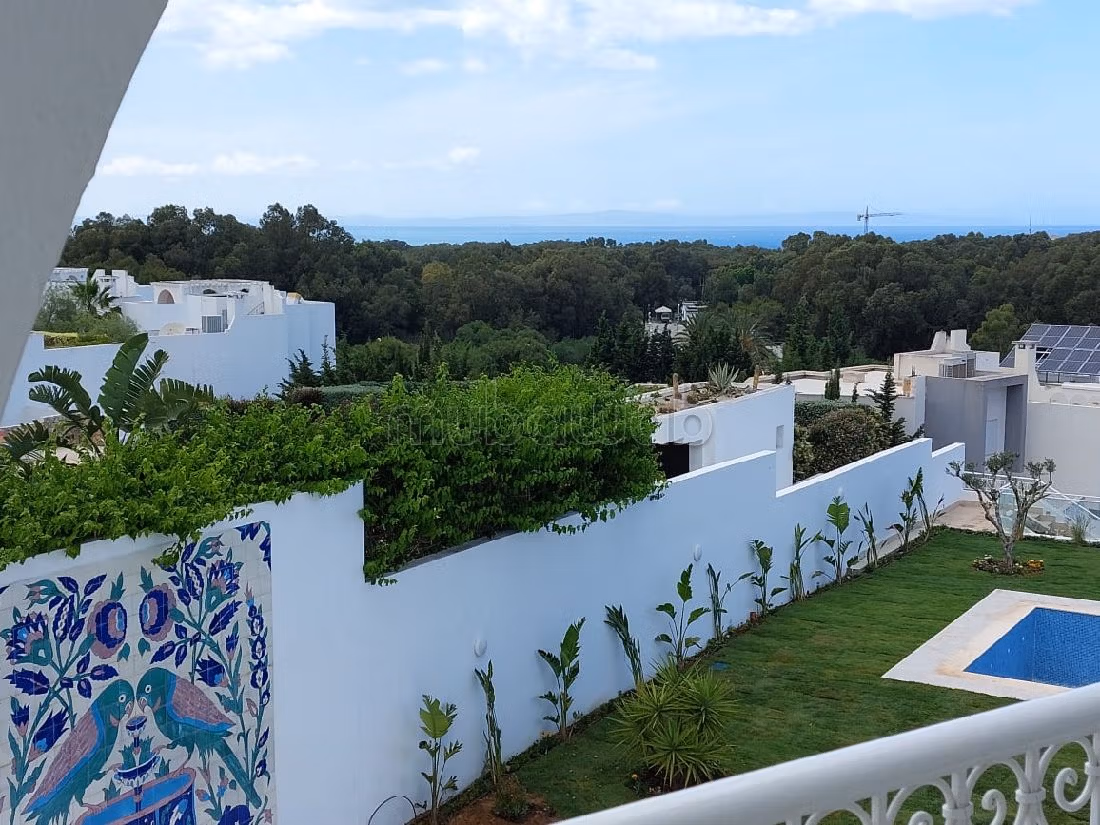 Fabulous villa for rent in Gammarth. 5 rooms. Terrace. 