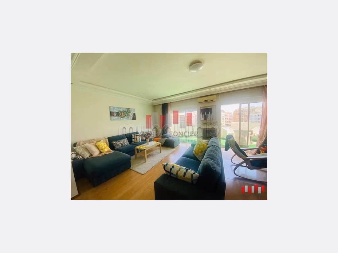 Apartment to purchase. 3 rooms. Basement. 