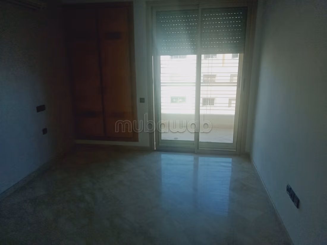 Bel appartement à vendre à Hay riad Rabat