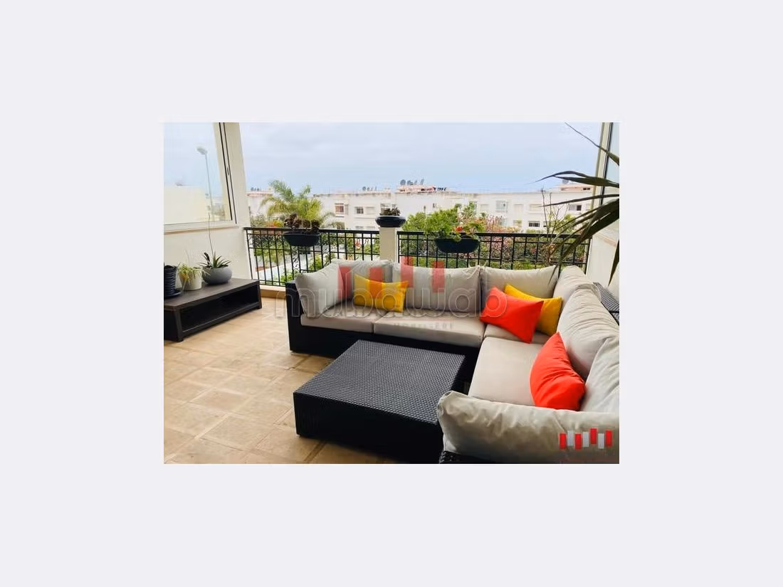 Unique terrasse ain diab — 2