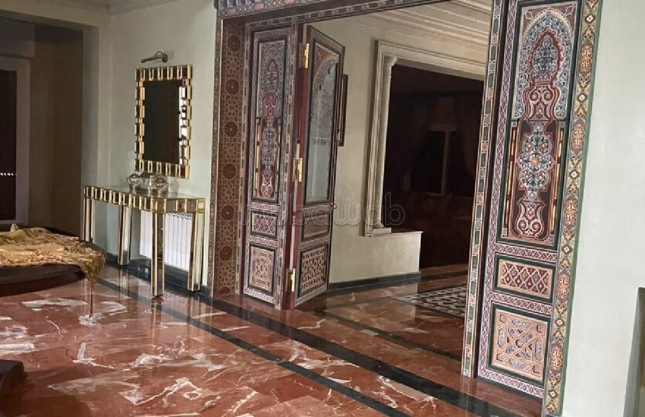 In de verhuur: villa's en luxe woningen in Jbel Kbir. 1 Slaapkamer. Gemeubileerd