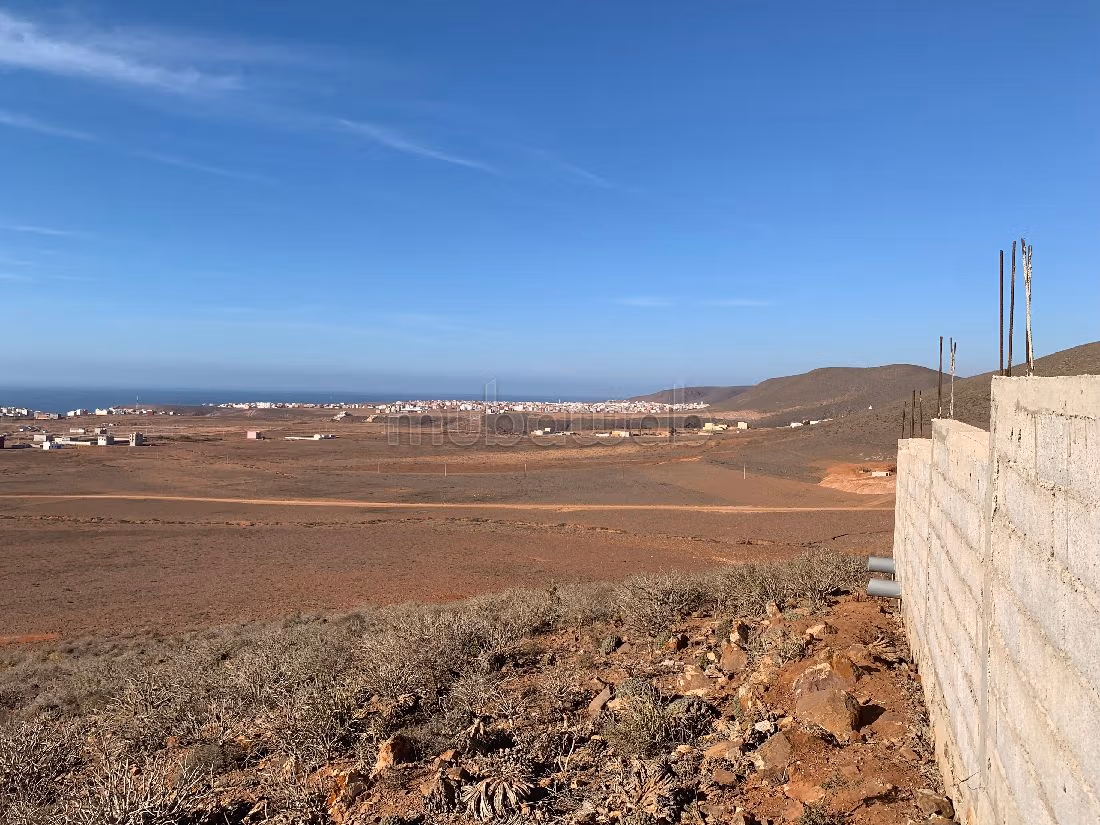 Beau terrain avec vue mer dégagée - TITRE