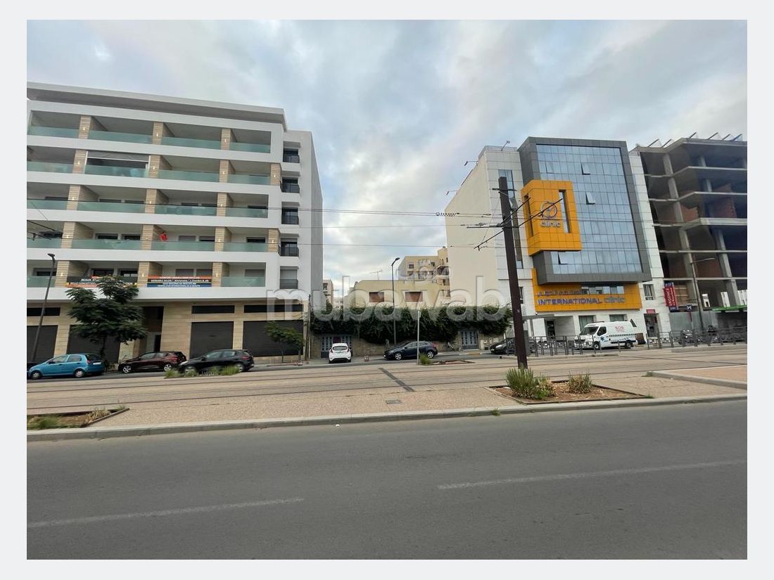 A vendre Villa sur BD Anoual à Casablanca Mubawab