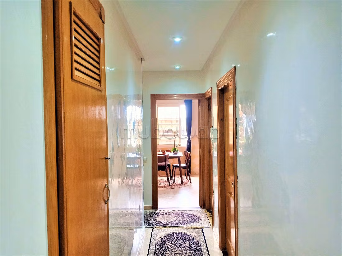 Très Bel Appartement 3 Chambres Meublé à Hay Riad