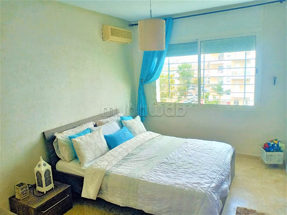 Très Bel Appartement 3 Chambres Meublé à Hay Riad