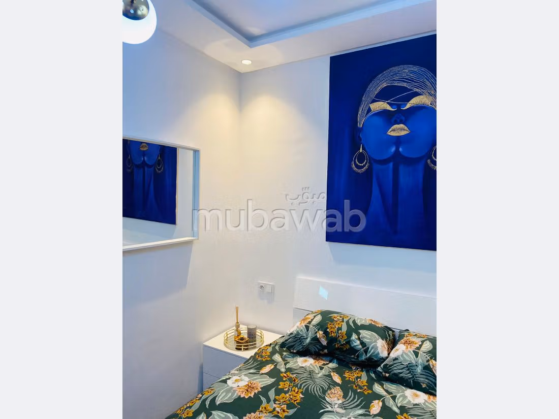 Appartementen huren in Camp Al Ghoul. 2 Ruimtes. Marokkaanse woonkamer, beveiligingsyssteem