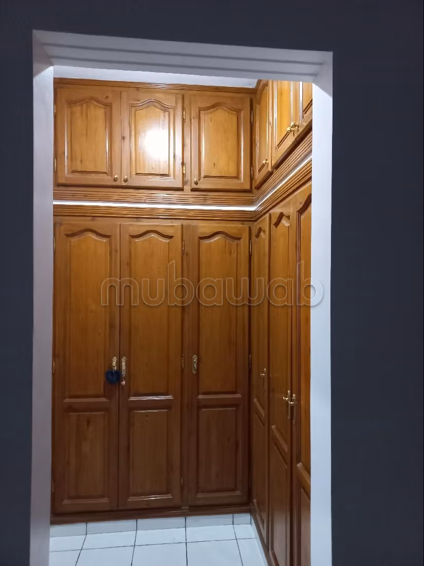 شراء منزل مميز بتزنيت. 9 قطع مريحة. شرفة وحديقة