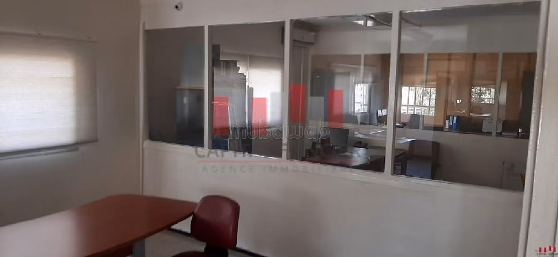 مكاتب ومحلات للكراء ببوسكورة. المساحة 3300 م². 