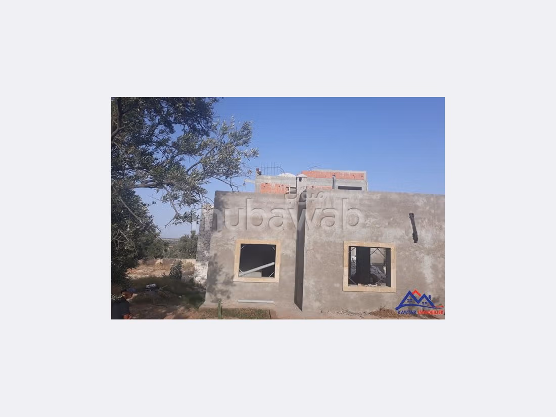 منزل ممتاز للبيع ب طريق مراكش. 5 قطع كبيرة. مدفأة ، حمام سباحة