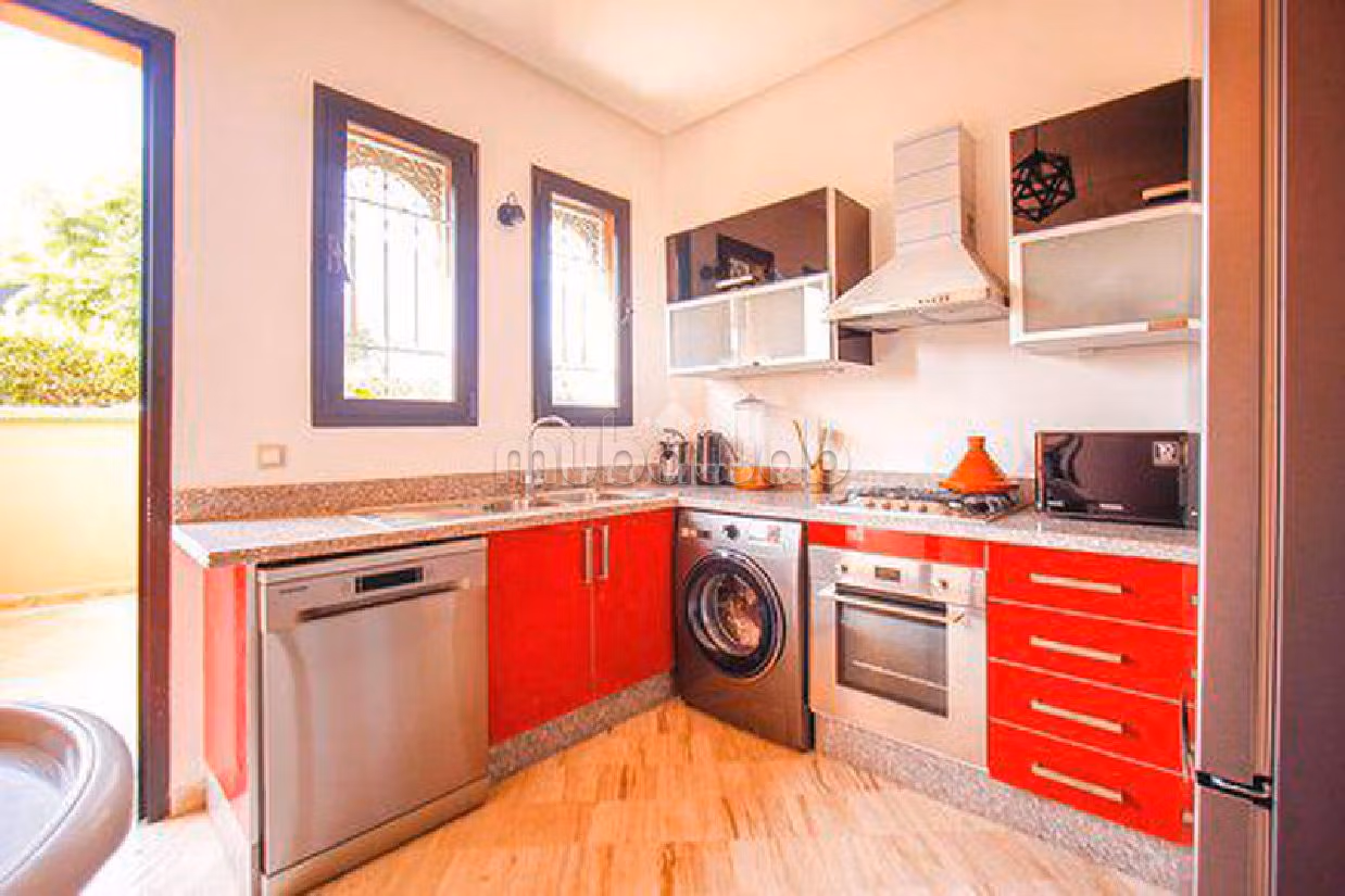 Nu huren: villa's en luxe woningen in Route de Fez. 4 Ruimtes. Gemeubileerd