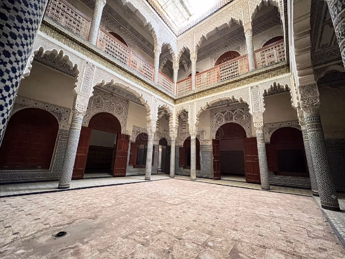 Find your riad to buy in Riad Zitoun. 18 rooms. 