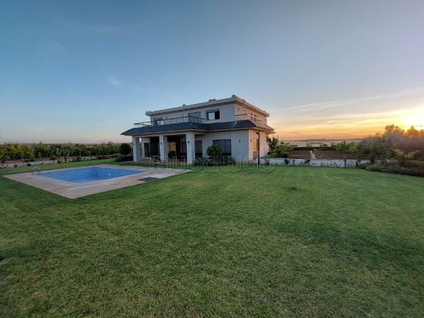 Te koop: boerderijen in Marjane. Totale oppervlakte 10000 m²