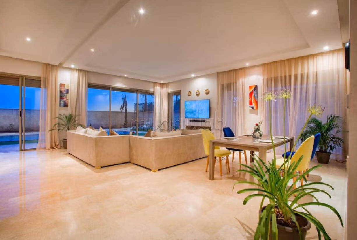 Villas y casas de lujo en alquiler en Agdal. 6 habitaciones grandes. Estancia 2. 