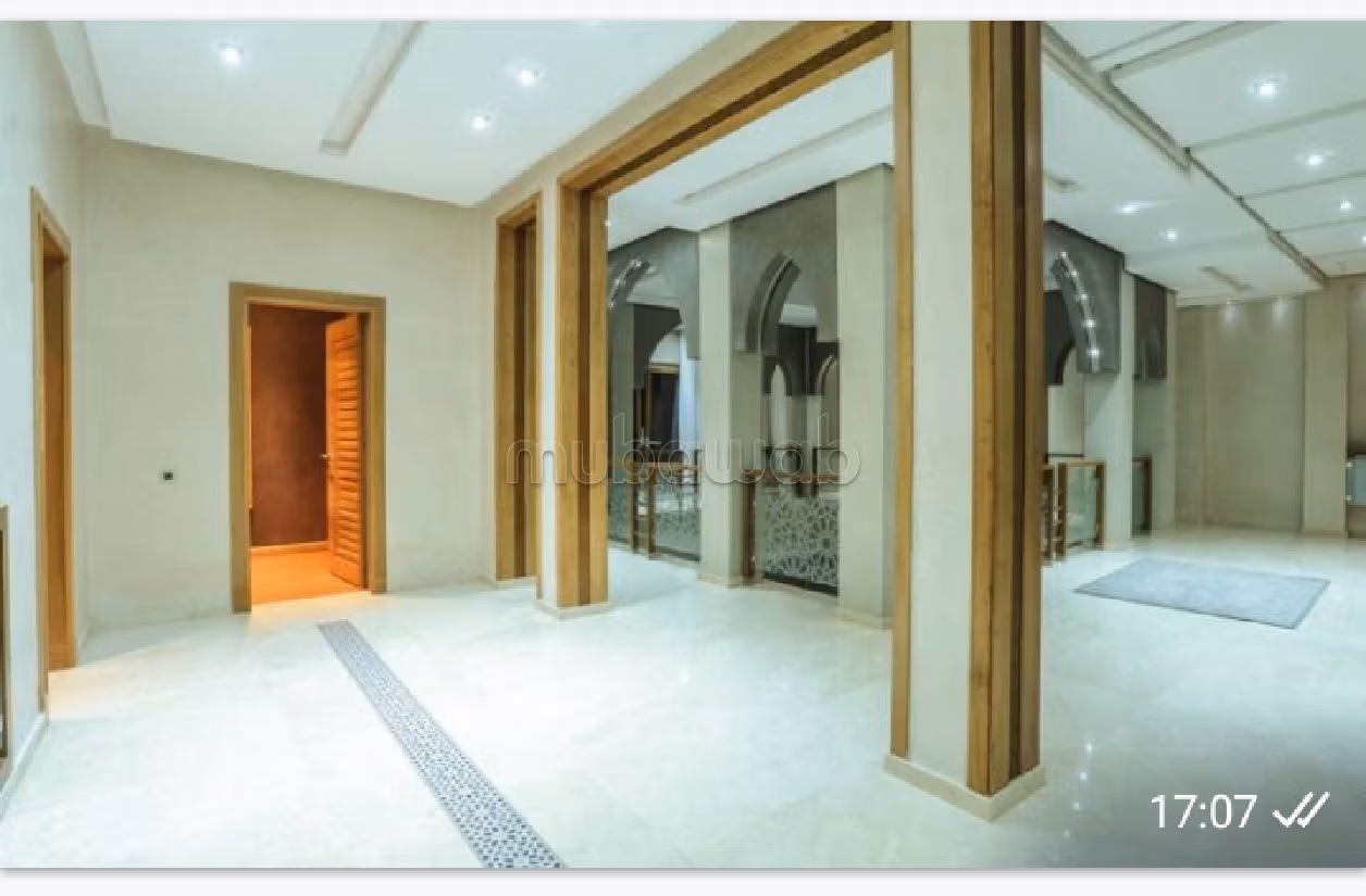 Villas y casas de lujo en alquiler en Ennakhil (Palmeraie). 7 dormitorios. Estancia 3.