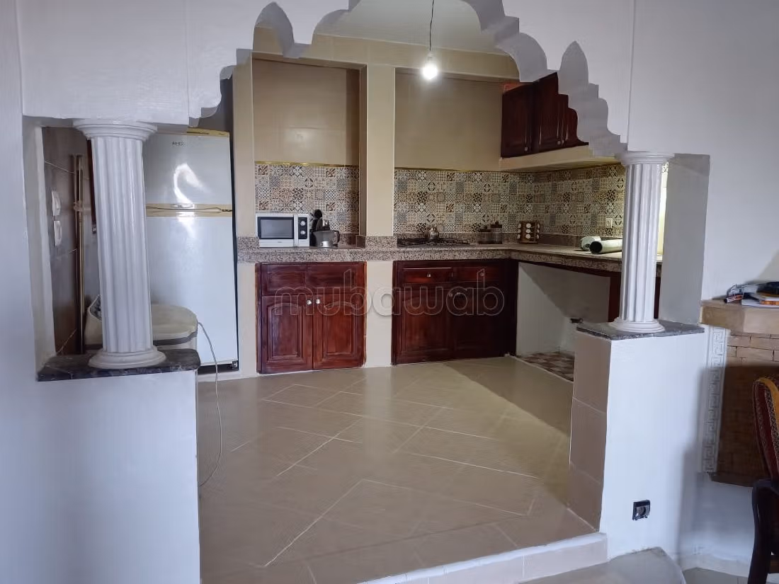 Apartment for rent in Centre ville. Area 64 m². Furnished Moroccan living room, Enclosed residence