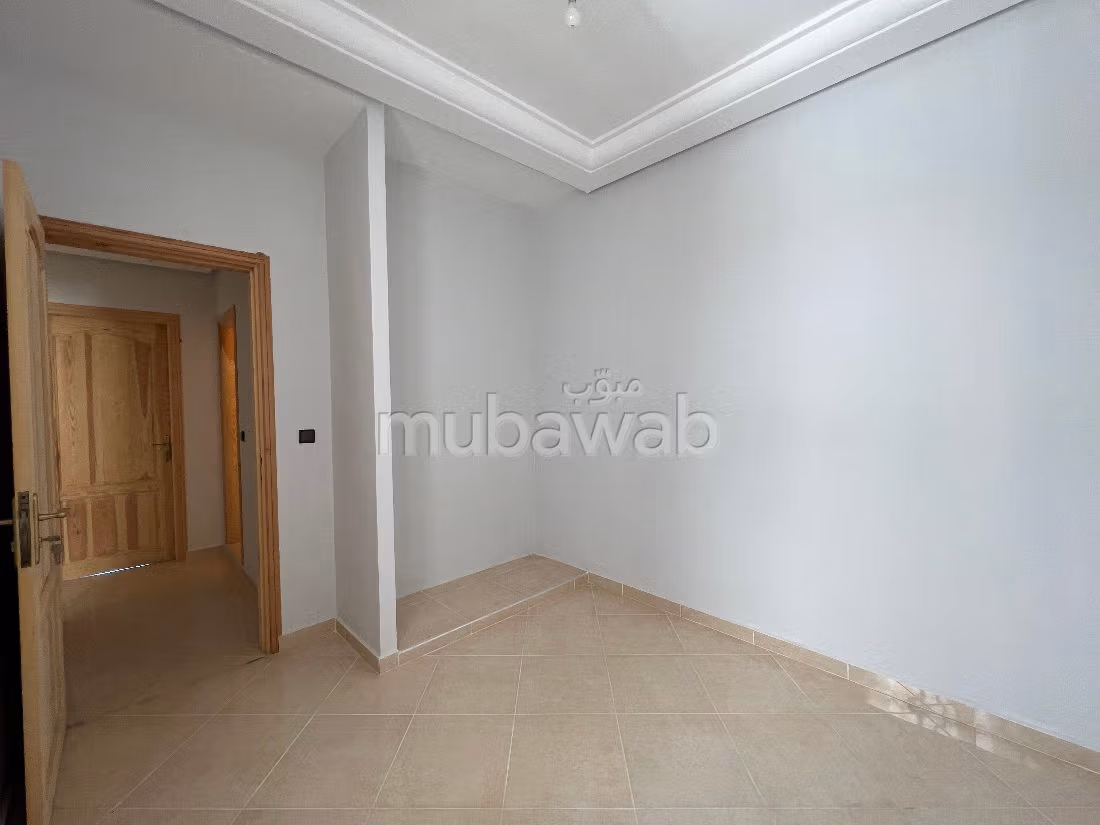 Casa en venta en Marjane. Área total 320 m². Jardineras, Gran terraza